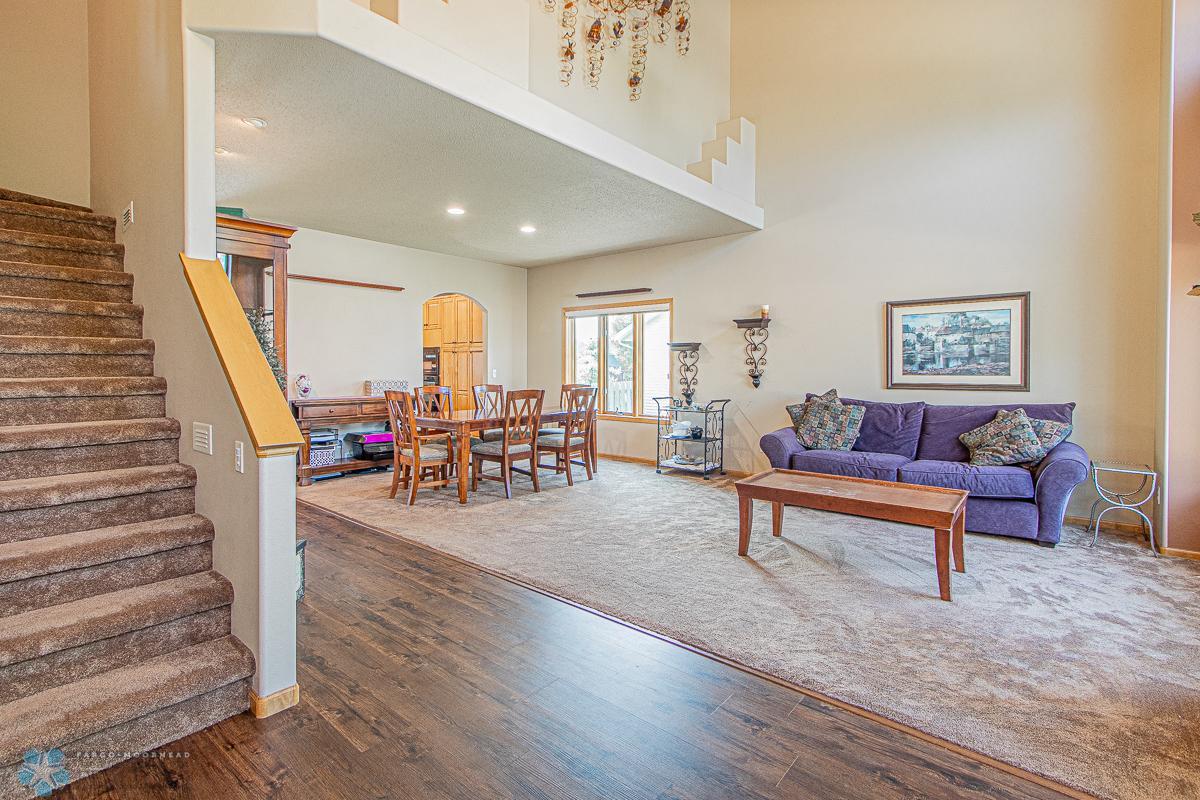 6136 16th St S, Fargo, ND 58104-01.jpg