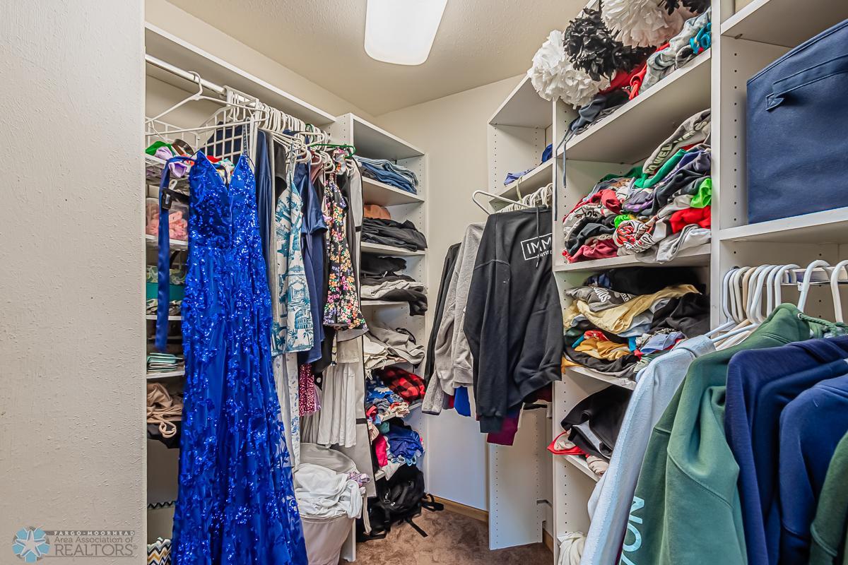 6136 16th St S, Fargo, ND 58104-35.jpg