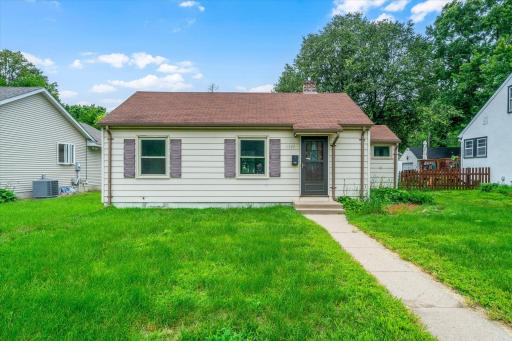 4349 Zane Avenue N, Minneapolis, MN 55422