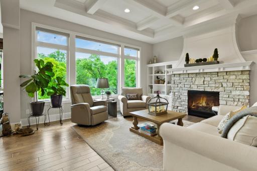 465 Lakeview Parkway, Mound, MN 55364