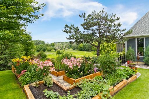 465 Lakeview Parkway, Mound, MN 55364