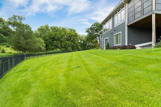 465 Lakeview Parkway, Mound, MN 55364