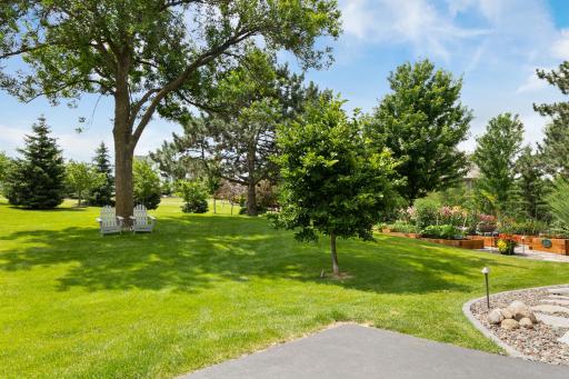 465 Lakeview Parkway, Mound, MN 55364