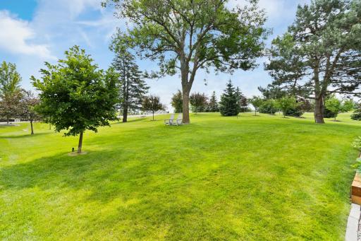 465 Lakeview Parkway, Mound, MN 55364
