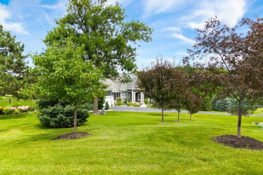 465 Lakeview Parkway, Mound, MN 55364