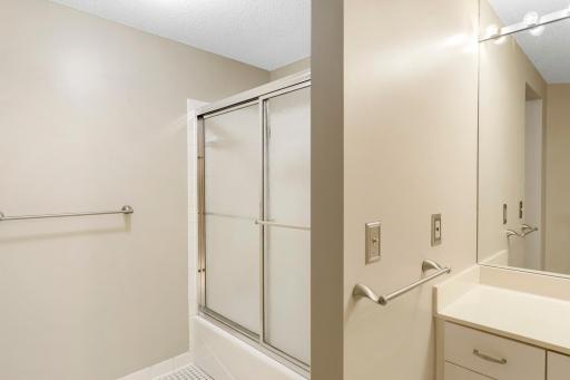 3141 Dean Court, 303, Minneapolis, MN 55416