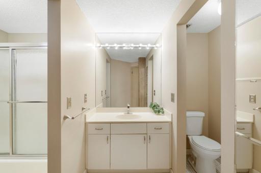 3141 Dean Court, 303, Minneapolis, MN 55416