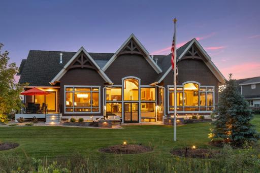 1323 Palmer Drive N, Lake Elmo, MN 55042