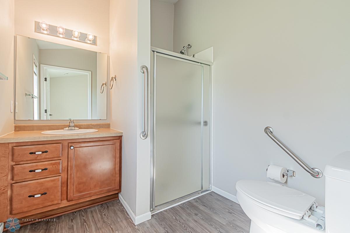 Primary 3/4 bathroom