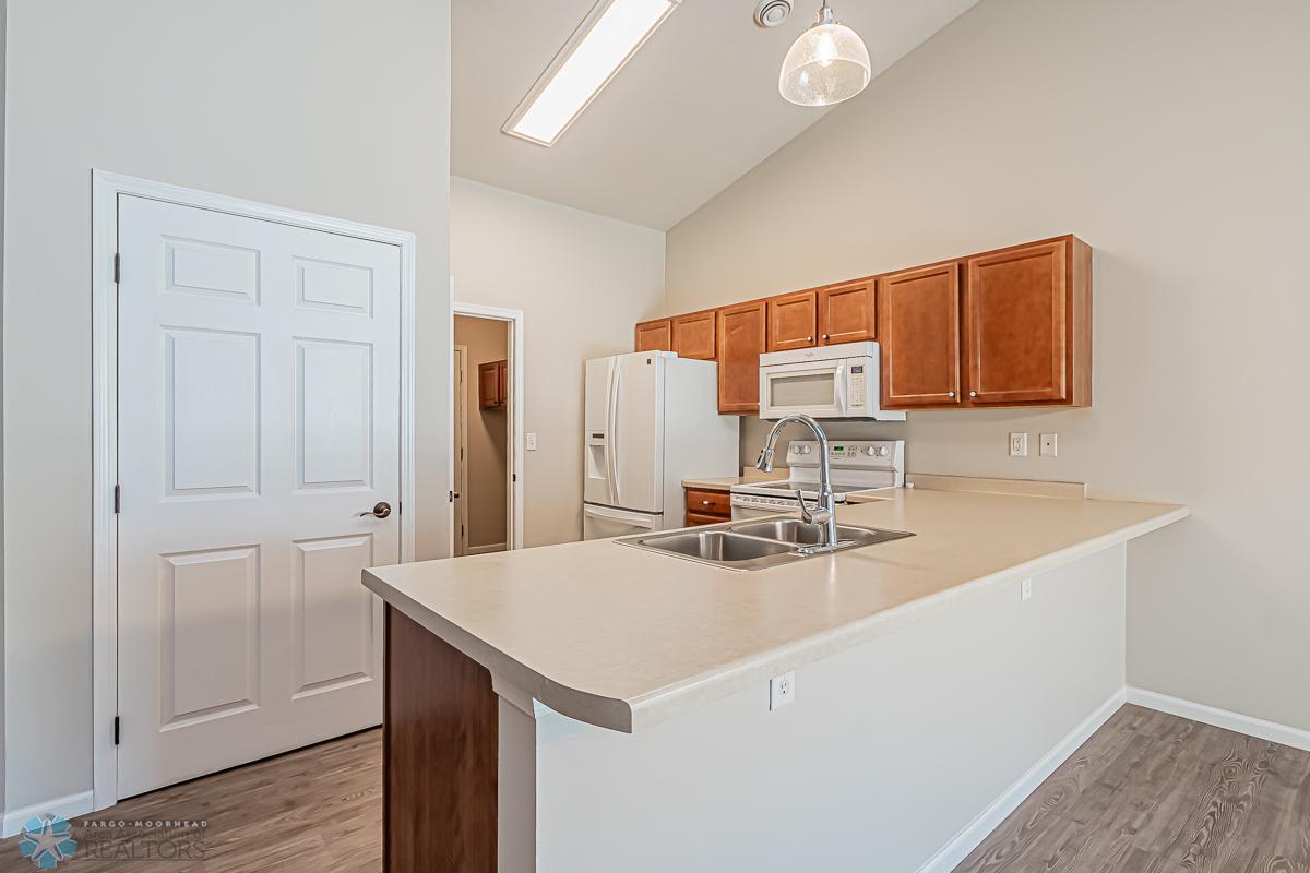 Kitchen with lots of counter space