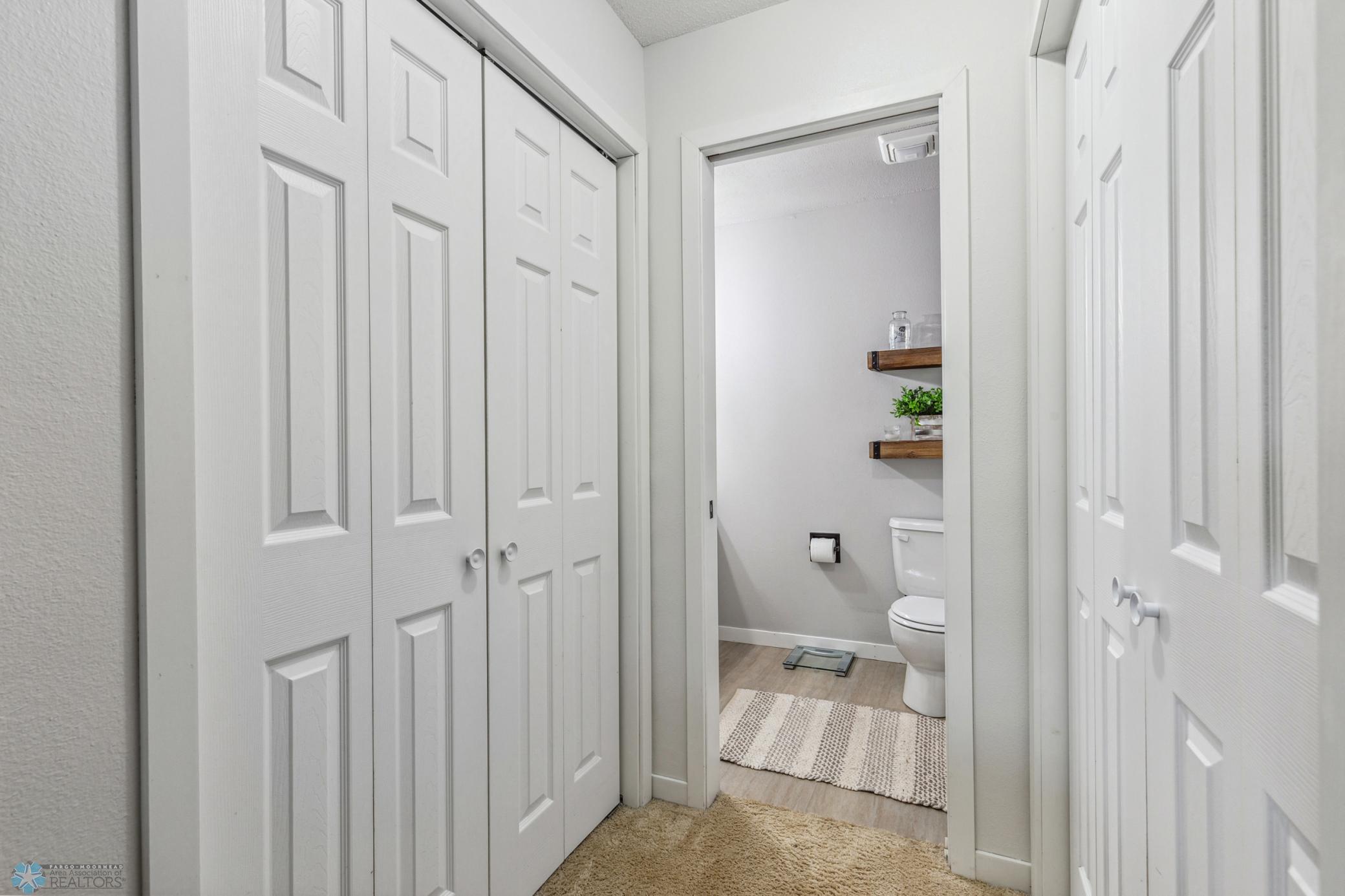 (21) Master Closet .jpg