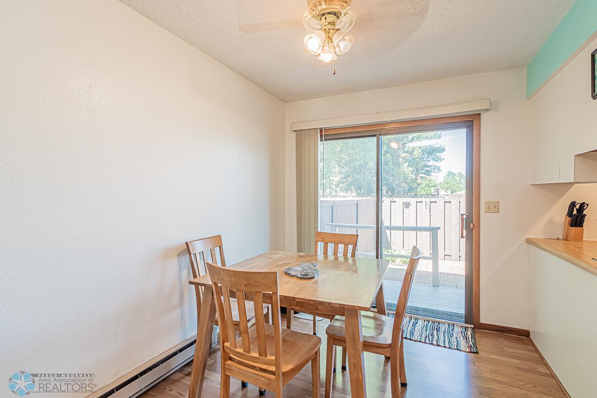 251 12 1_2 Ave E, West Fargo, ND 58078-08.jpg