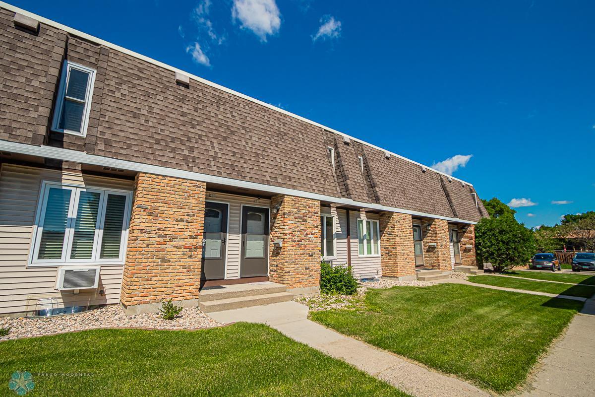 251 12 1_2 Ave E, West Fargo, ND 58078-20.jpg