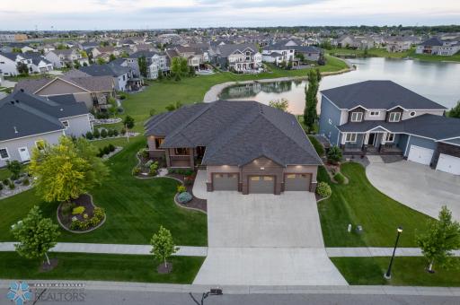 551 Lizzie Place E, West Fargo, ND 58078