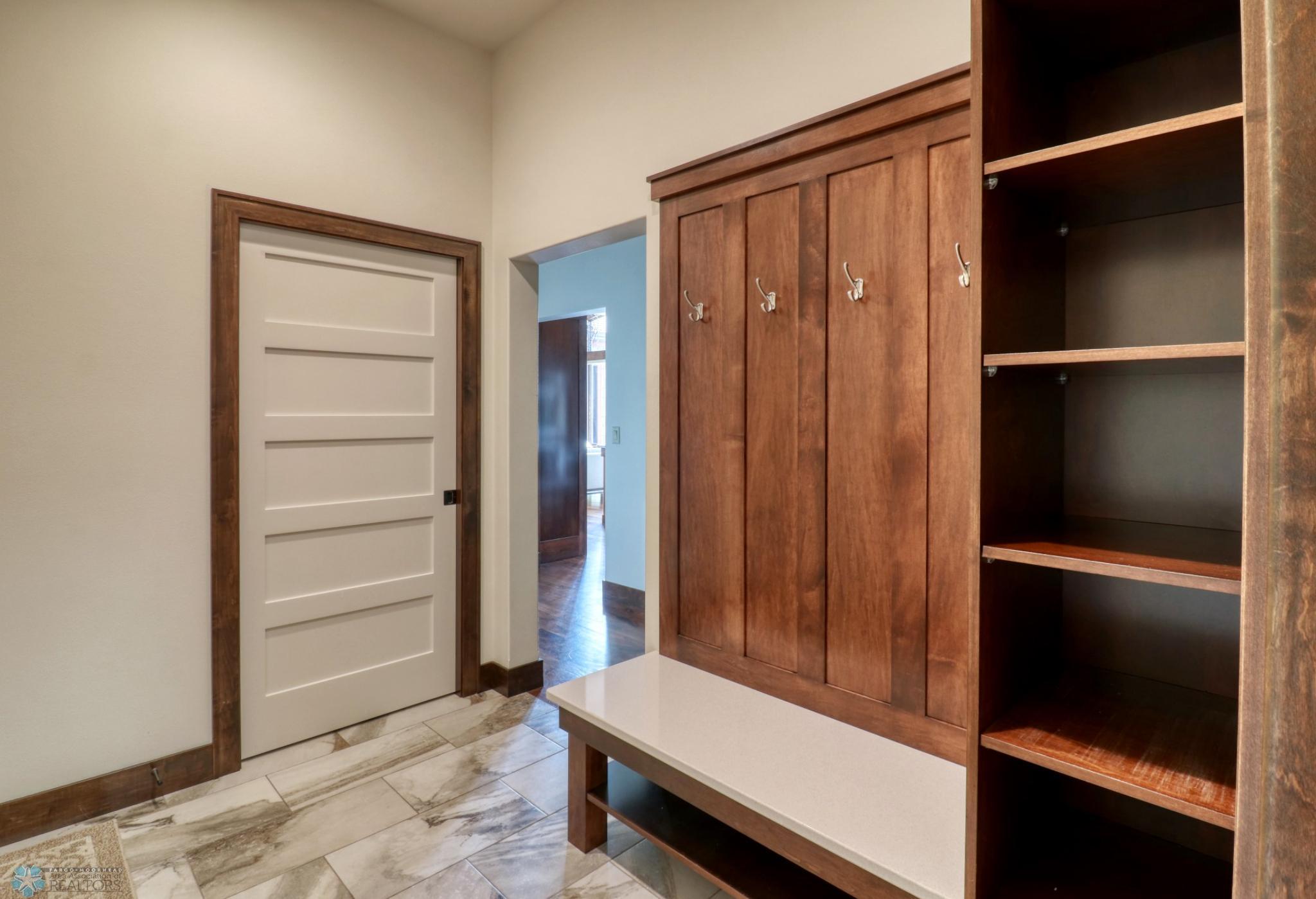 Mudroom1_2.jpg