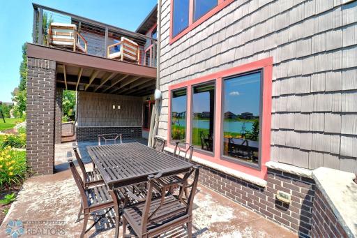 551 Lizzie Place E, West Fargo, ND 58078