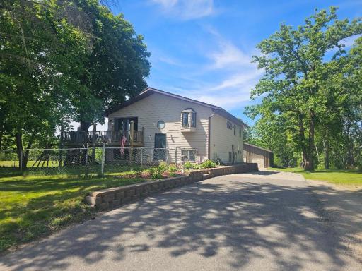 2917 N County Road 76 Road, Grand Rapids, MN 55744