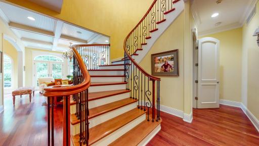 818 8th Street SW, Rochester, MN 55902