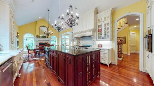 818 8th Street SW, Rochester, MN 55902