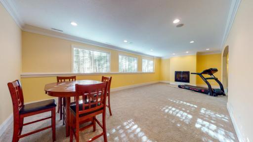 818 8th Street SW, Rochester, MN 55902