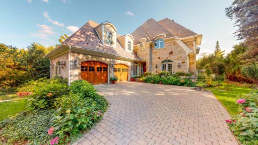 818 8th Street SW, Rochester, MN 55902