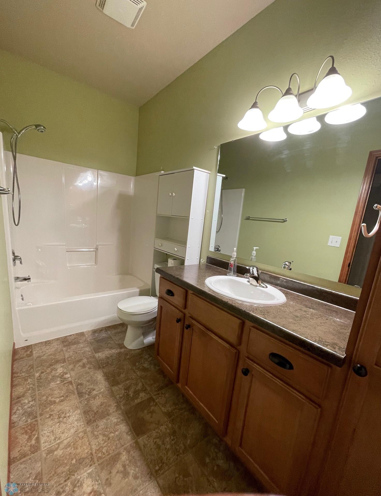 Main Bathroom