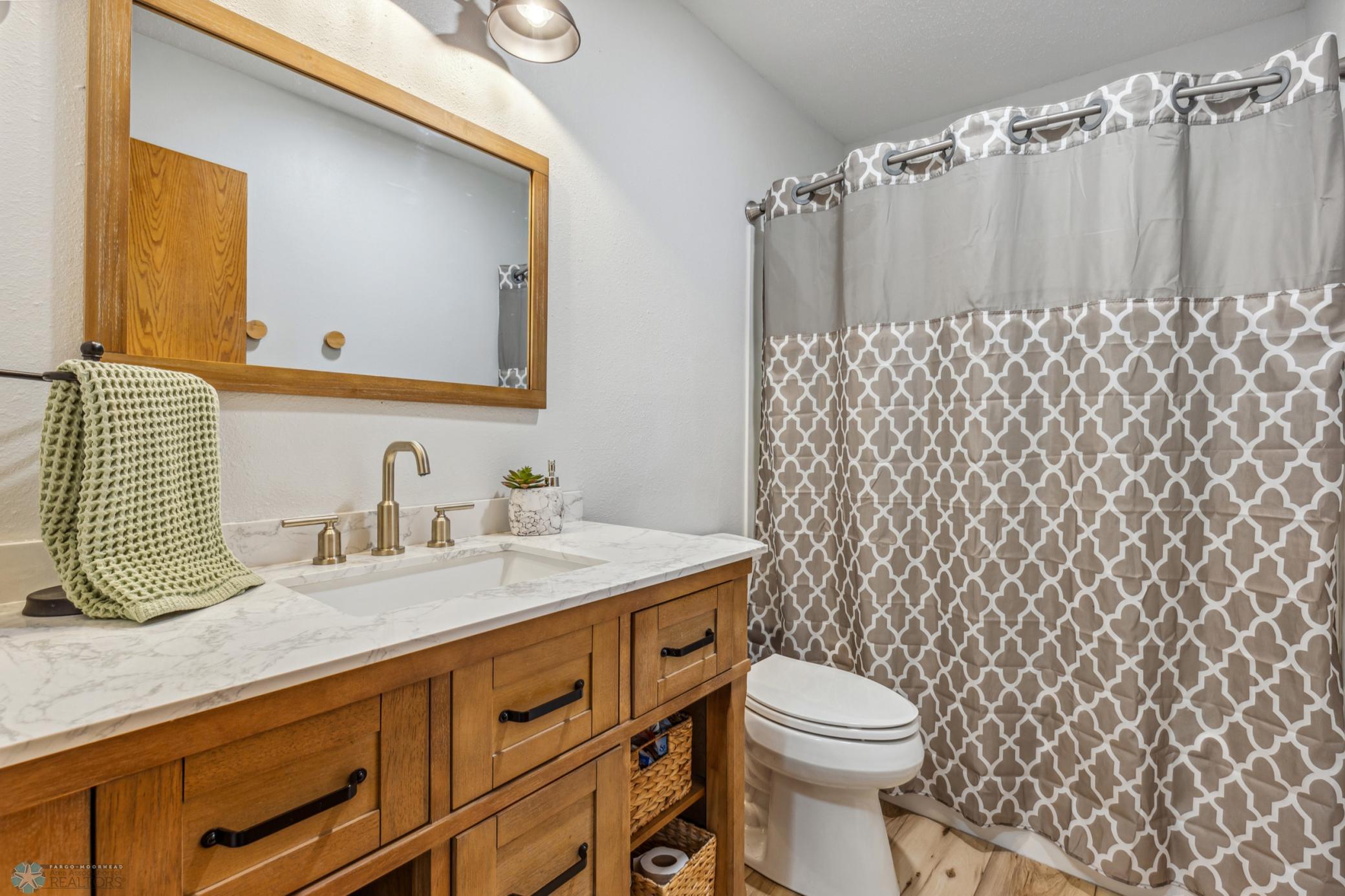 Upper Bathroom