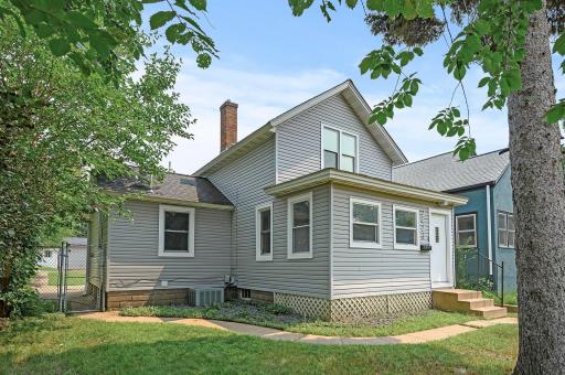 2423 Quincy Street NE, Minneapolis, MN 55418