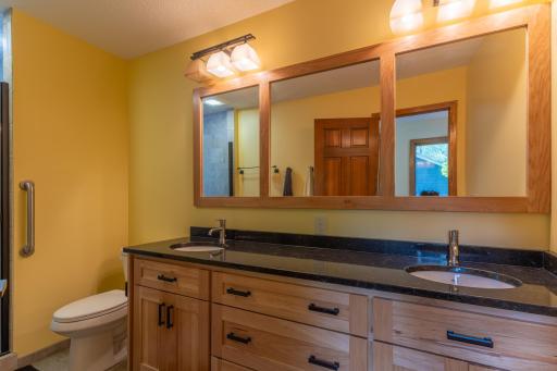 1370 Northpoint Road, Saint Croix Falls, WI 54024