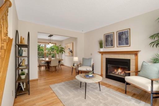 1392 Interlachen Circle, Woodbury, MN 55125
