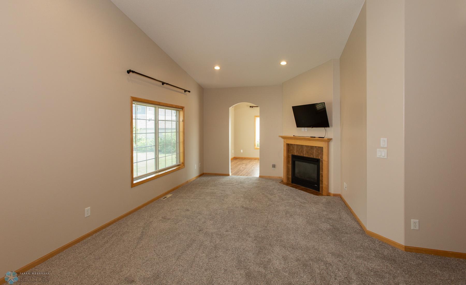 Living Room w/Gas Fireplace