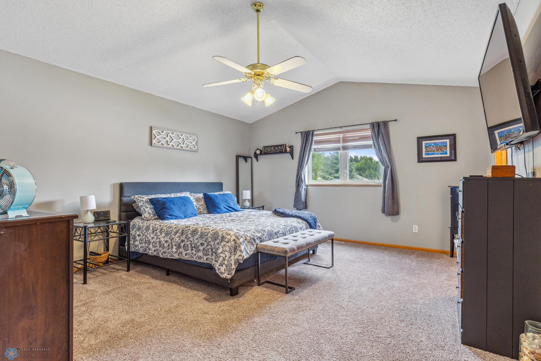 Primary bedroom - large!