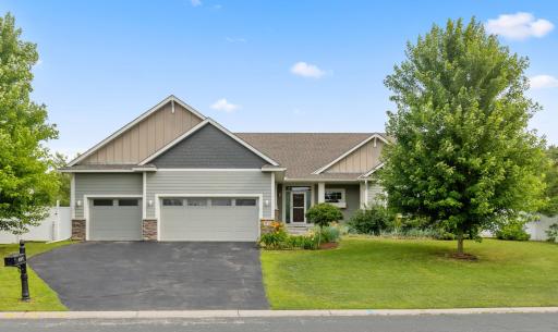 Photo for 14716 Twin Ponds Curve, Savage, MN 55378 - listing #6565949 14716 Twin Ponds Curve, Savage, MN 55378