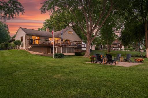 Get ready to host at your new river front property! Enjoy free entertainment listening to the Summer bands in your own backyard across from the NEW Mississippi Crossings amphitheater.