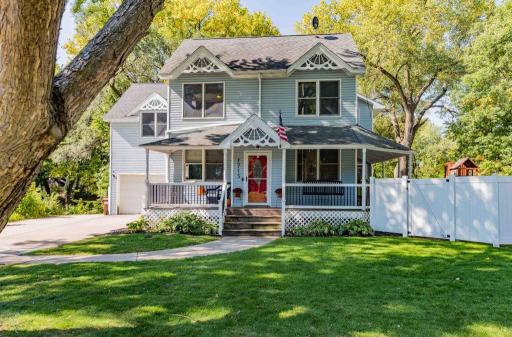 1715 Howard Street N, Saint Paul, MN 55109