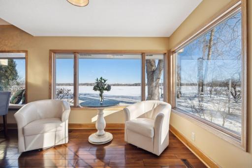 10420 S Shore Drive, Minneapolis, MN 55441