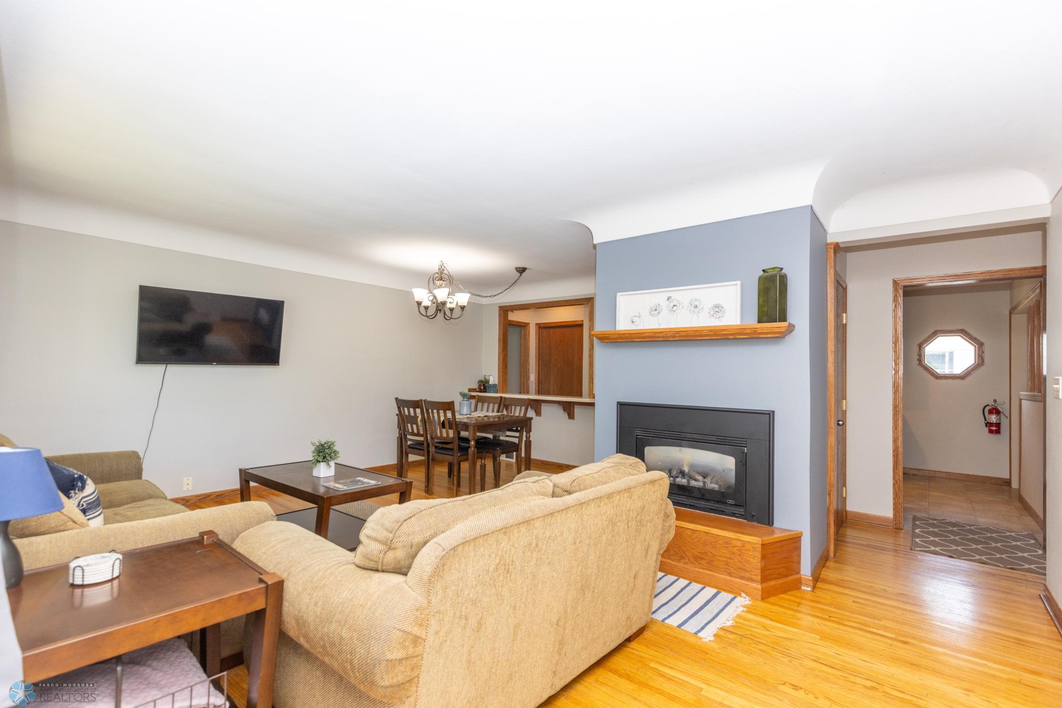 1205 16th Ave S Moorhead-11.jpg