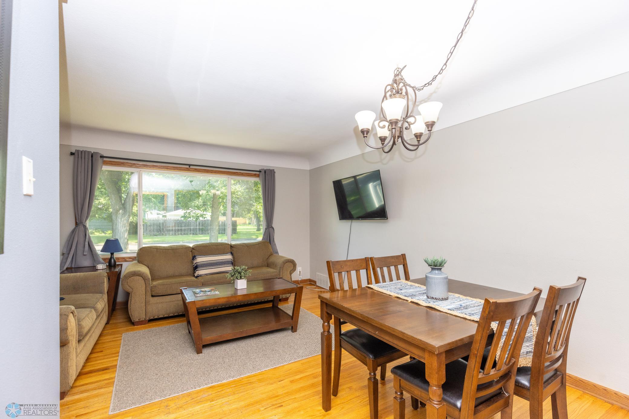 1205 16th Ave S Moorhead-16.jpg
