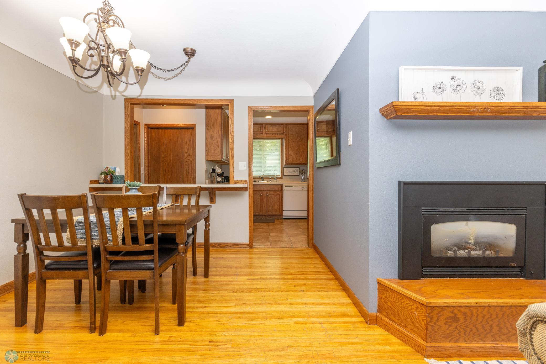 1205 16th Ave S Moorhead-15.jpg
