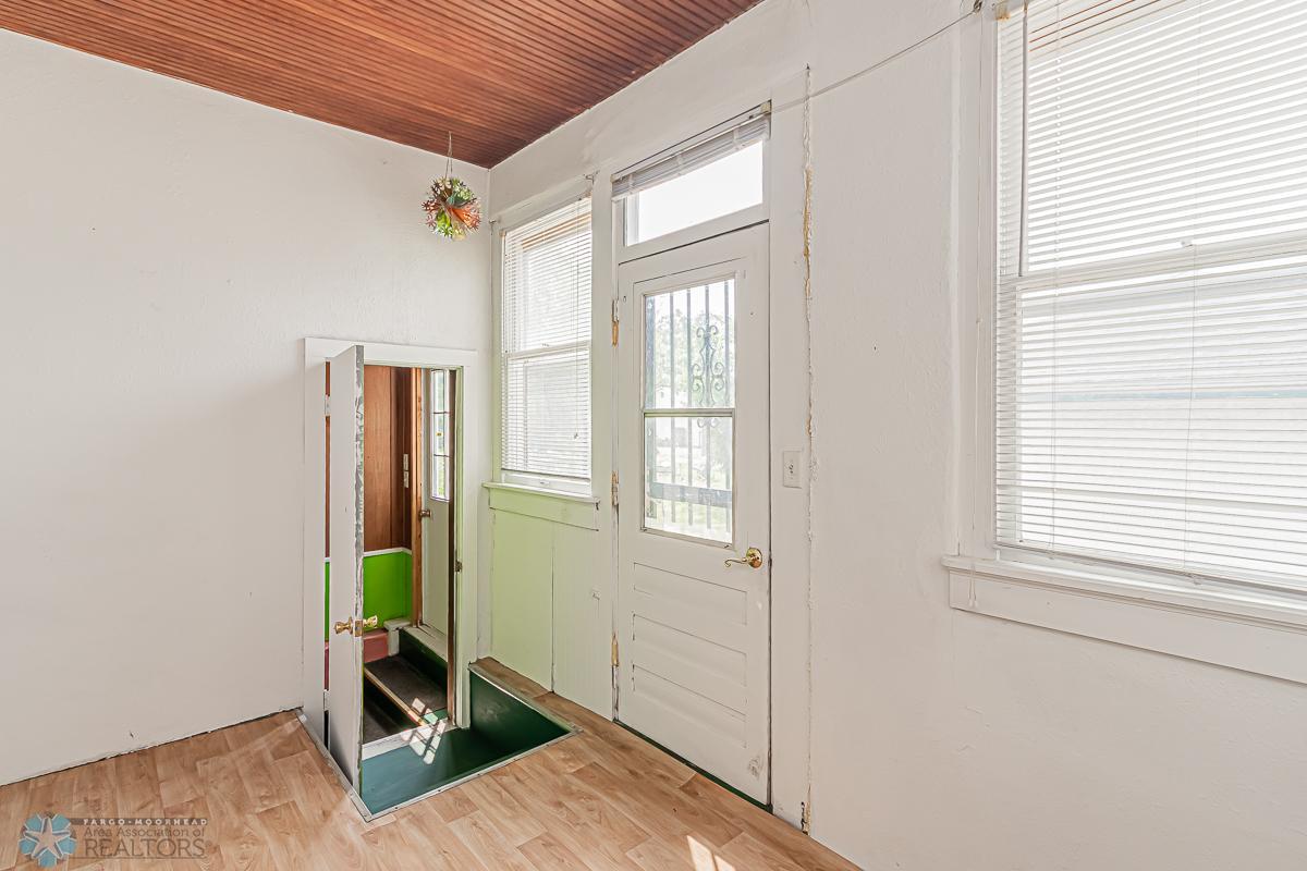 342 19th St N, Fargo, ND 58102-25.jpg