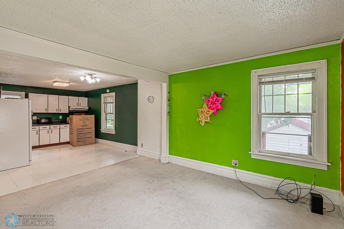 342 19th St N, Fargo, ND 58102-42.jpg