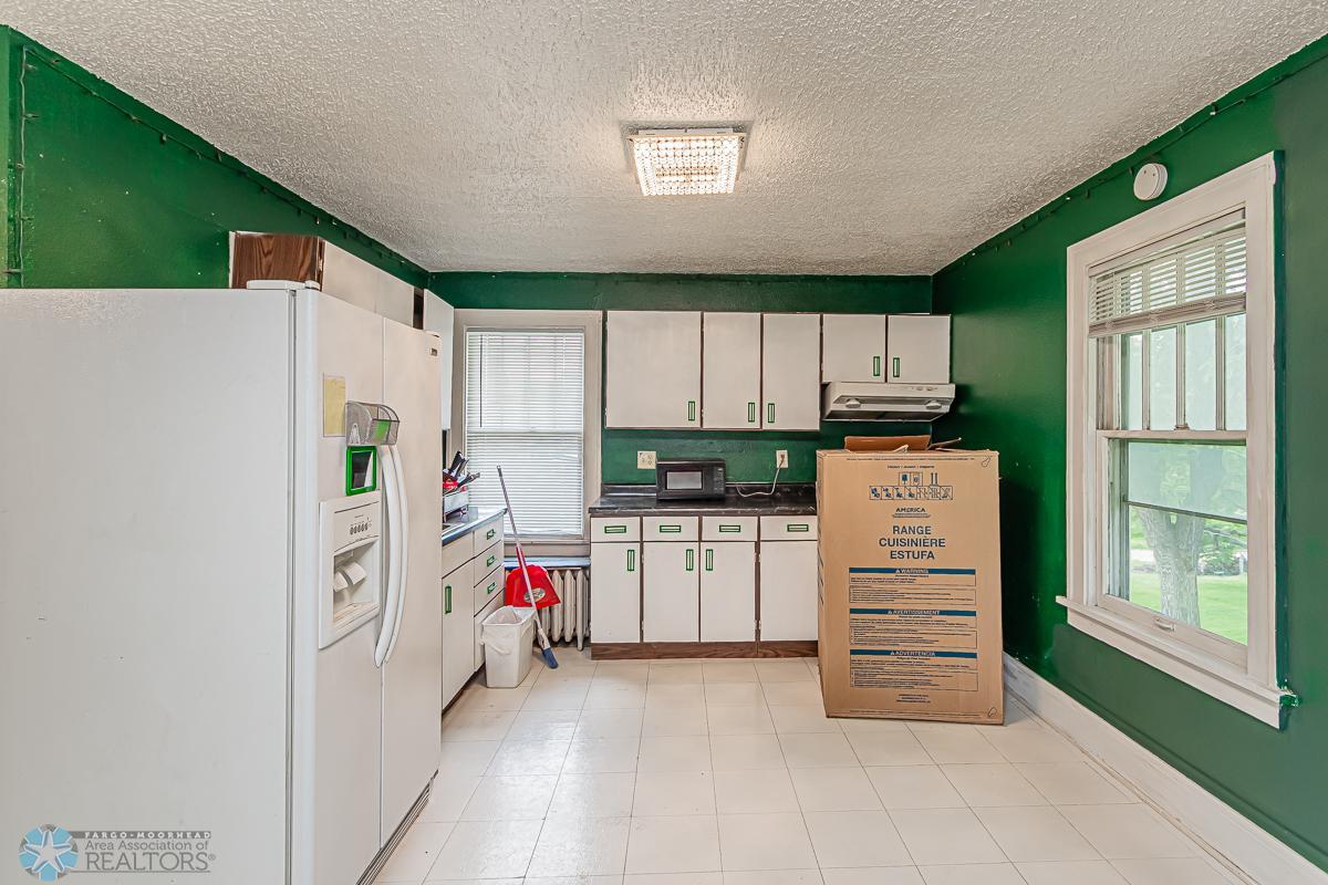 342 19th St N, Fargo, ND 58102-43.jpg