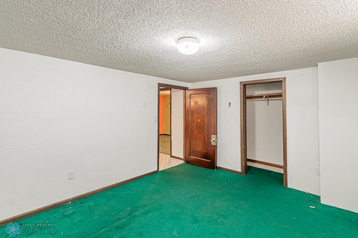 342 19th St N, Fargo, ND 58102-33.jpg