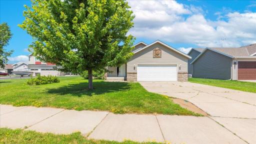 57 Green Meadow Street, Foley, MN 56329