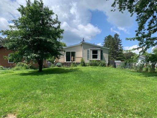 1607 10th Avenue NE, Brainerd, MN 56401