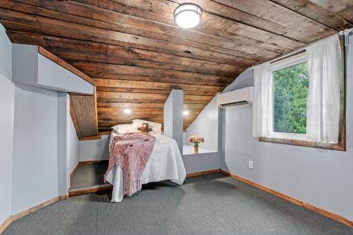 4531 Manchester Road, Mound, MN 55364