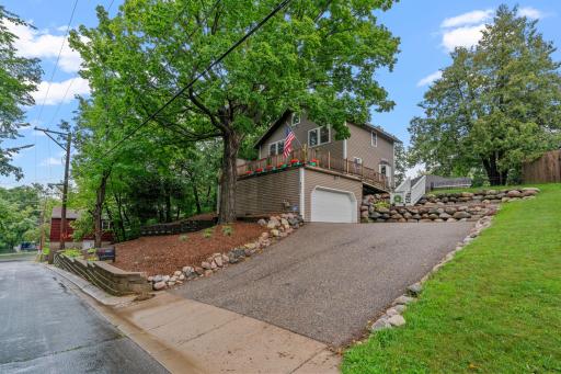 4531 Manchester Road, Mound, MN 55364