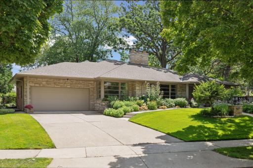 2765 Thomas Avenue S, Minneapolis, MN 55416