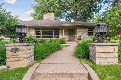 2765 Thomas Avenue S, Minneapolis, MN 55416
