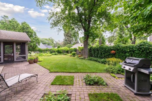 2765 Thomas Avenue S, Minneapolis, MN 55416